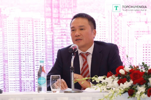 chủ tịch Techcombank Hồ Hùng Anh